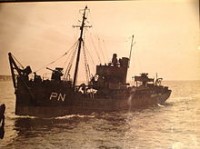220px-The_Picton_Castle_as_a_minesweeper_during_the_Second_World_War.jpg