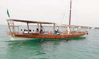 pearl diving vessel.jpg