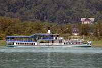 Thalia_vor_Schlangeninsel_01.jpg