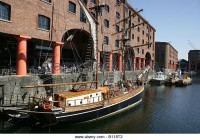 city-of-liverpool-england-the-square-rig-ss-zebu-berthed-at-the-grade-b118t3.jpg