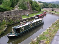 narrow boats.jpg