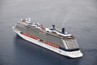 Celebrity Reflection_cruise_ship_in_Santorini,_Greece_001.jpg