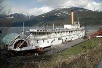 Moyie_(sternwheeler)_at_Kaslo_2008.jpg