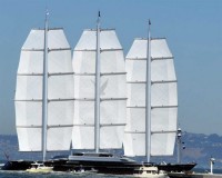 _Maltese_Falcon_(2906785674)jpg.jpg