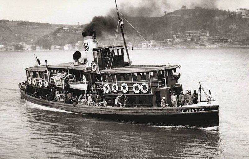 sureyya-vapuru-istanbul-bogazi-1950 (2).jpg