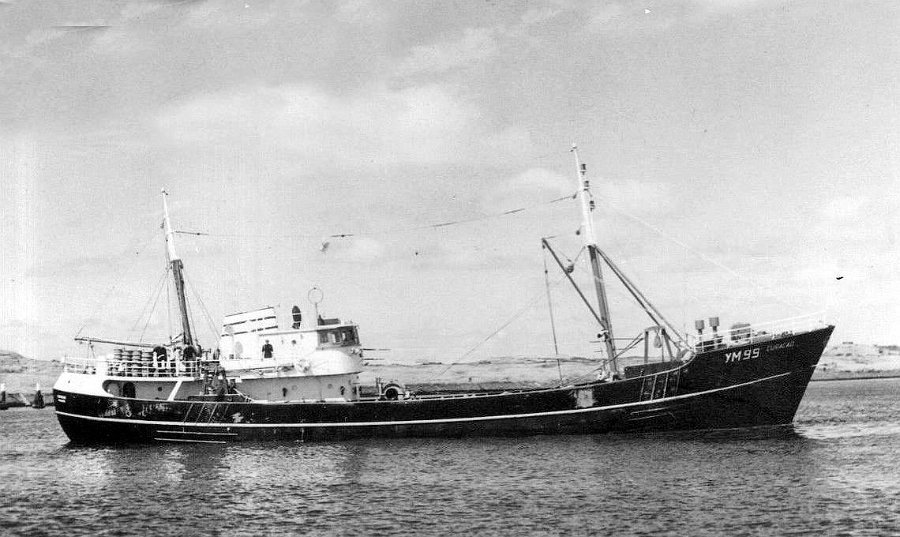 curacao trawler IJM99 (2).jpg