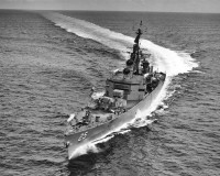USS_Bainbridge_%28CGN-25%291.jpg