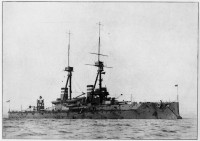 HMS_Temeraire_%28Bellerophon-class_battleship%29.jpg