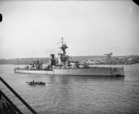 HMS_Centurion_at_Rosyth_1918_IWM_Q_13955.jpg